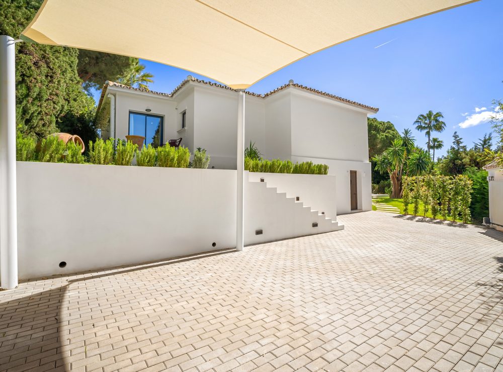 Villa Madrisa Nueva Andalucia Marbella