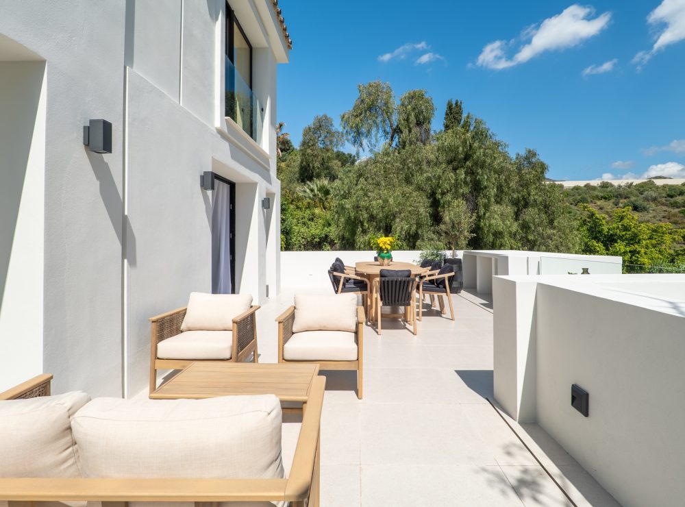 Villa Lucalle Los Naranjos Hill Club La Cerquilla Nueva Andalucia Marbella
