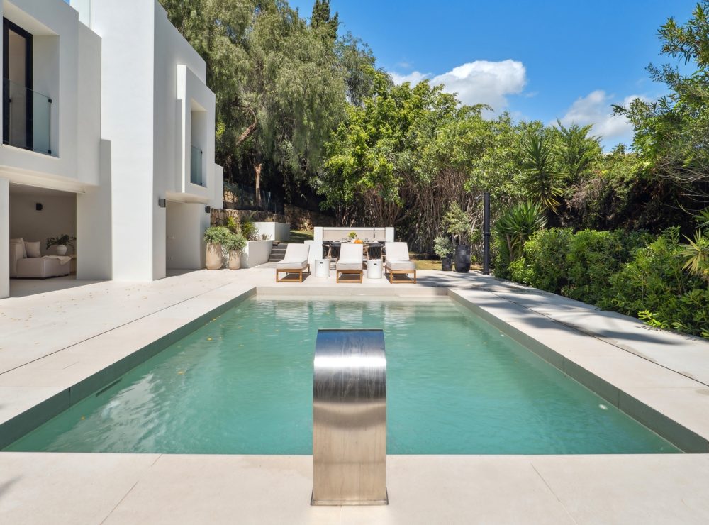 Villa Lucalle Los Naranjos Hill Club La Cerquilla Nueva Andalucia Marbella