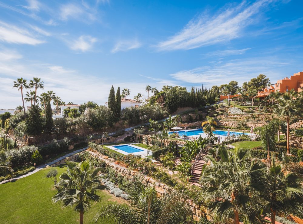 La cerquilla duples penthouse marbella for sale