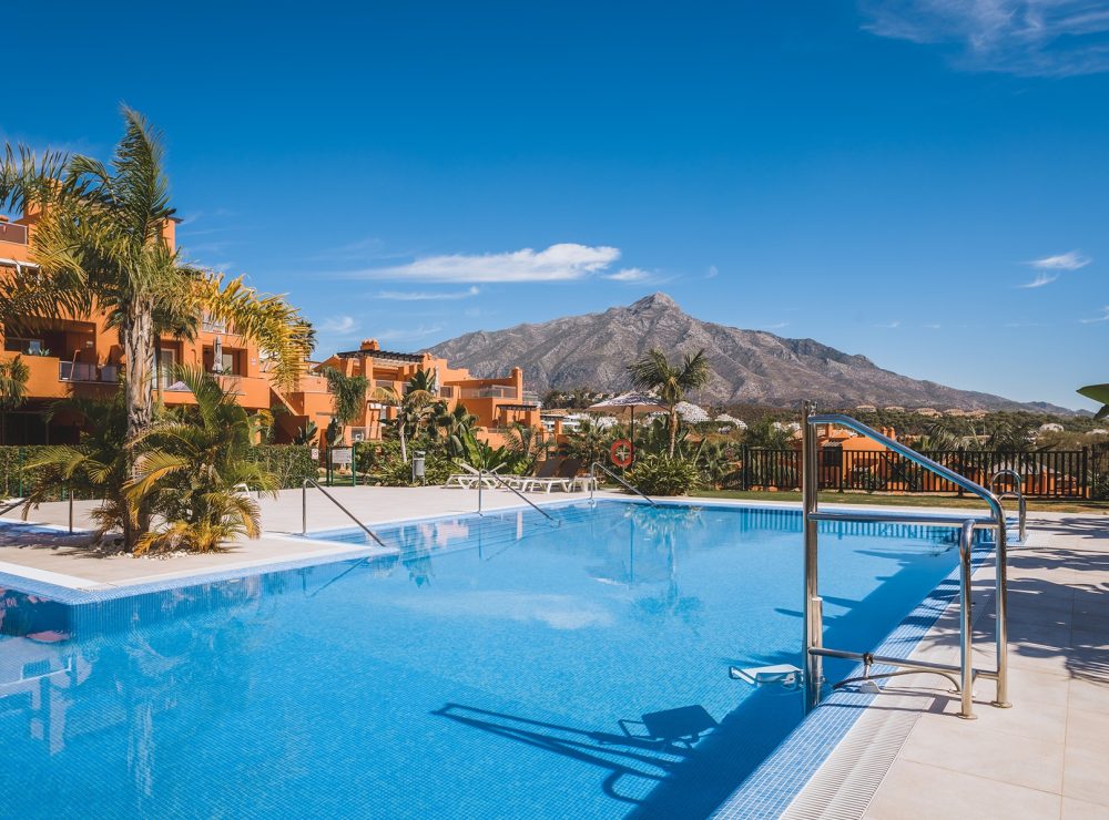 La cerquilla duples penthouse marbella for sale