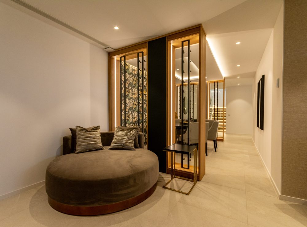 Amapura villa nueva andalucia villa for sale