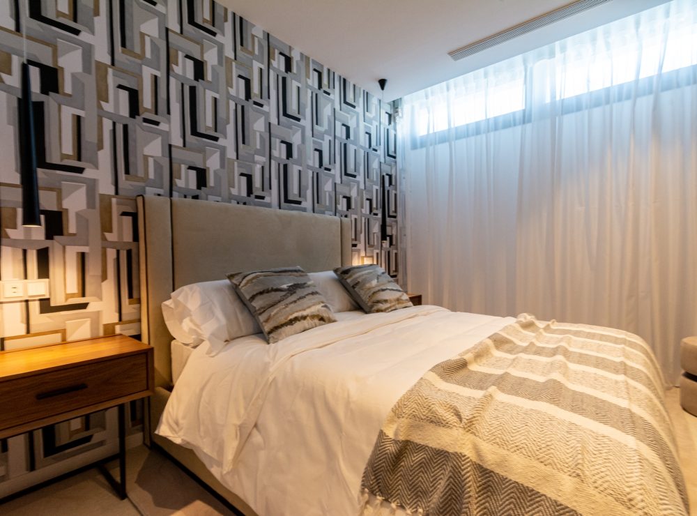 Amapura villa nueva andalucia villa for sale
