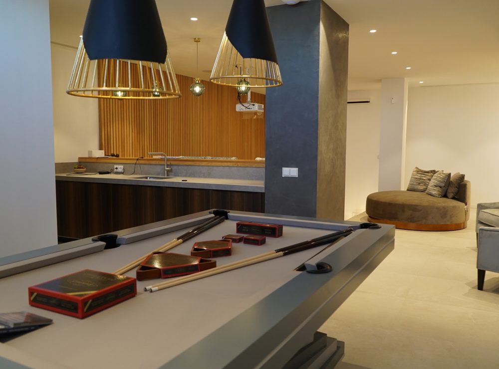 Amapura villa nueva andalucia villa for sale