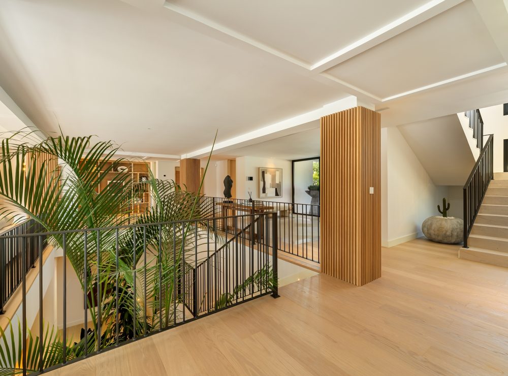 Villa Azteca Aloha Nueva Andalucia Marbella