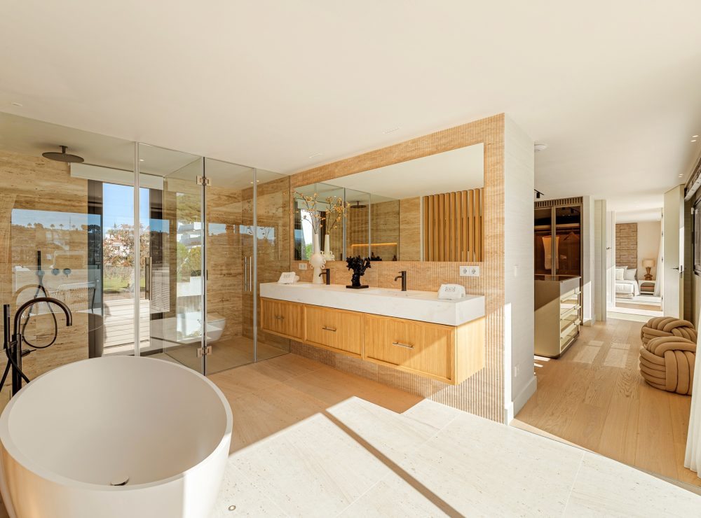 Villa Azteca Aloha Nueva Andalucia Marbella
