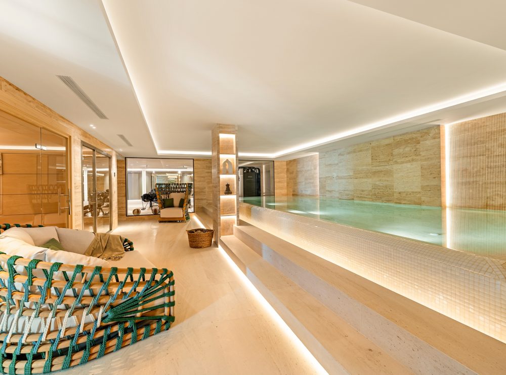 Villa Azteca Aloha Nueva Andalucia Marbella