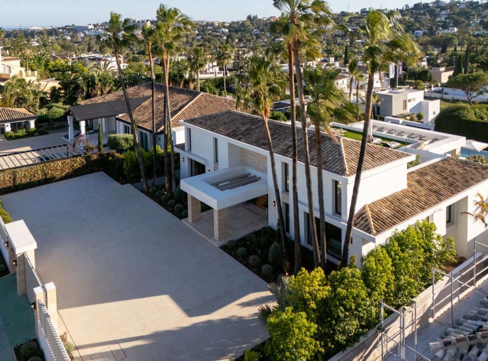 Villa Azteca Aloha Nueva Andalucia Marbella