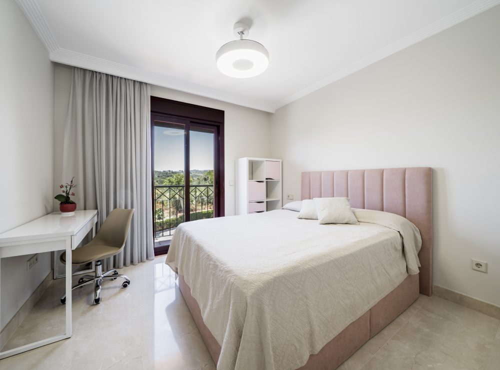 Apartment Riviera Andaluza 54 beachside Estepona Marbella