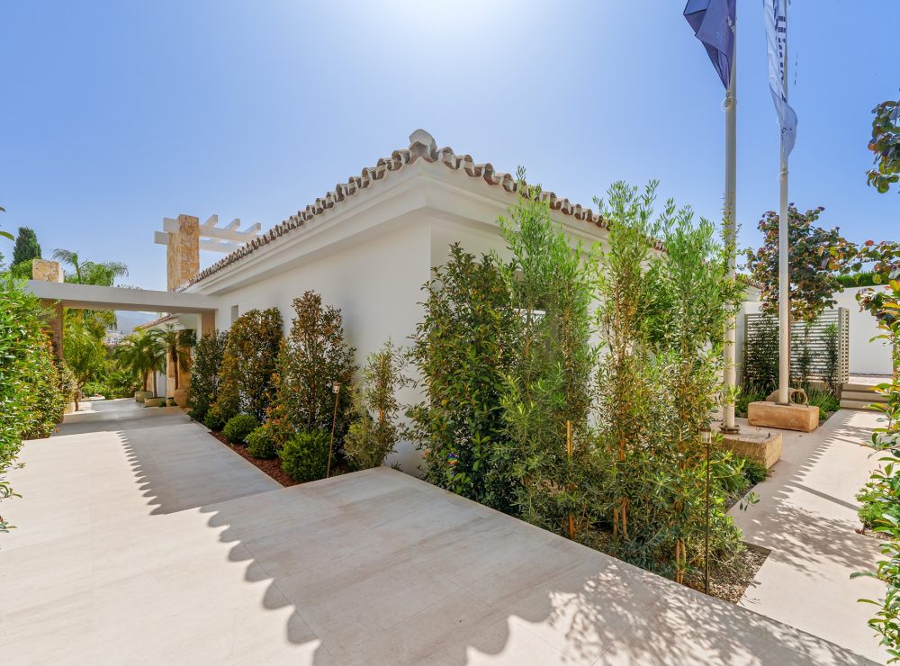Villa Salina Nueva Andalucia Marbella