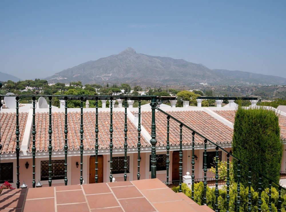 Penthouse apartment Aloha garden Marbella