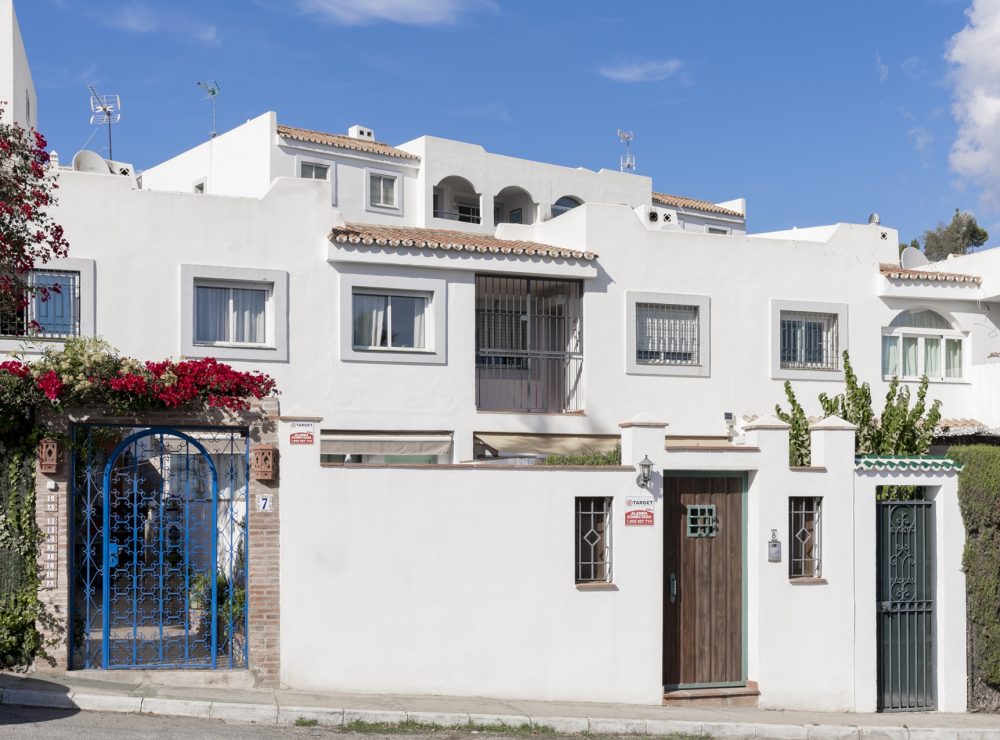 Townhouse Balcon del Golf Nueva Andalucia Marbella