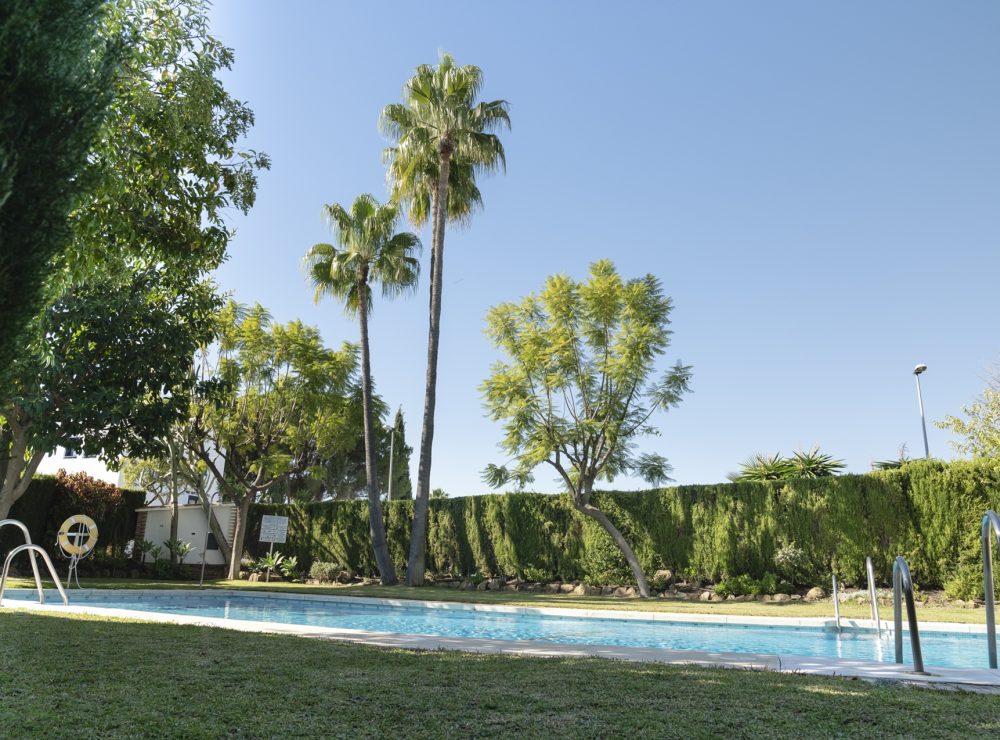 Townhouse Balcon del Golf Nueva Andalucia Marbella