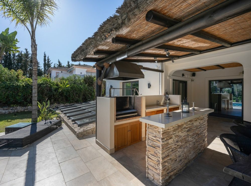 Villa Los Olivos Las Brisas Nueva Andalucia Marbella