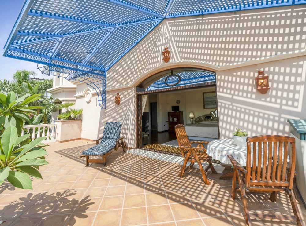 Villa Seabeach mansion Nueva Andalucia Marbella