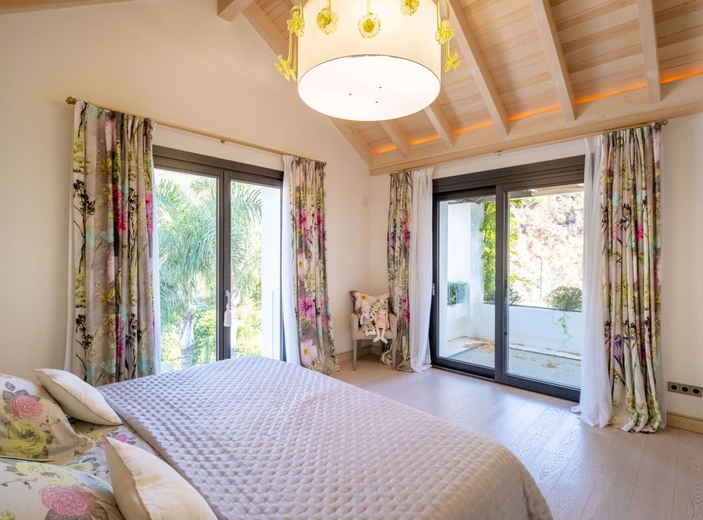 La zagaleta villa for sale benahavis marbella