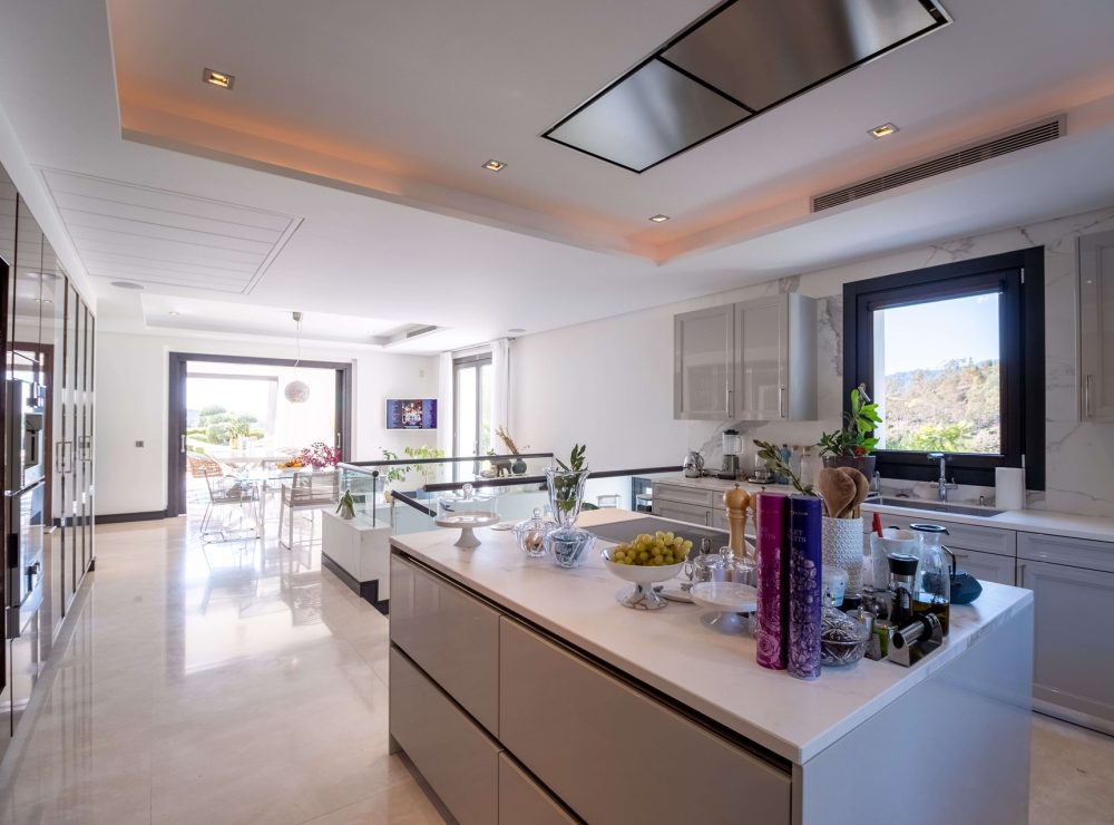 La zagaleta villa for sale benahavis marbella