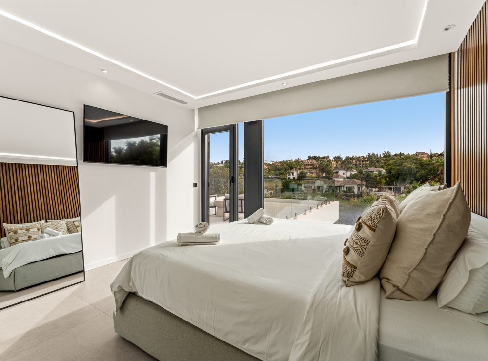 Villa Belle El Paraiso Estepona Marbella