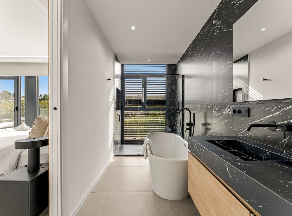 Villa Belle El Paraiso Estepona Marbella