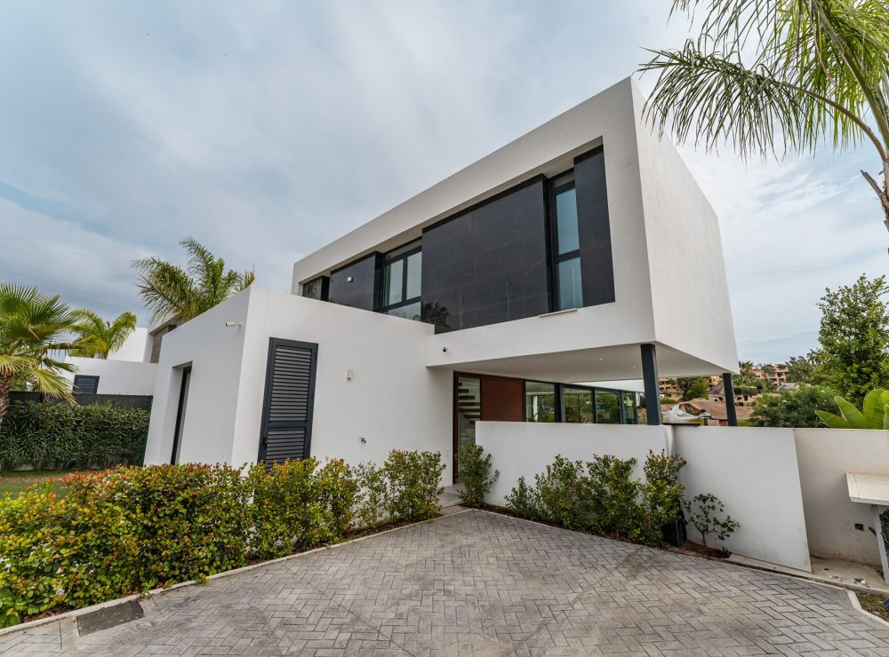 Villa Belle El Paraiso Estepona Marbella