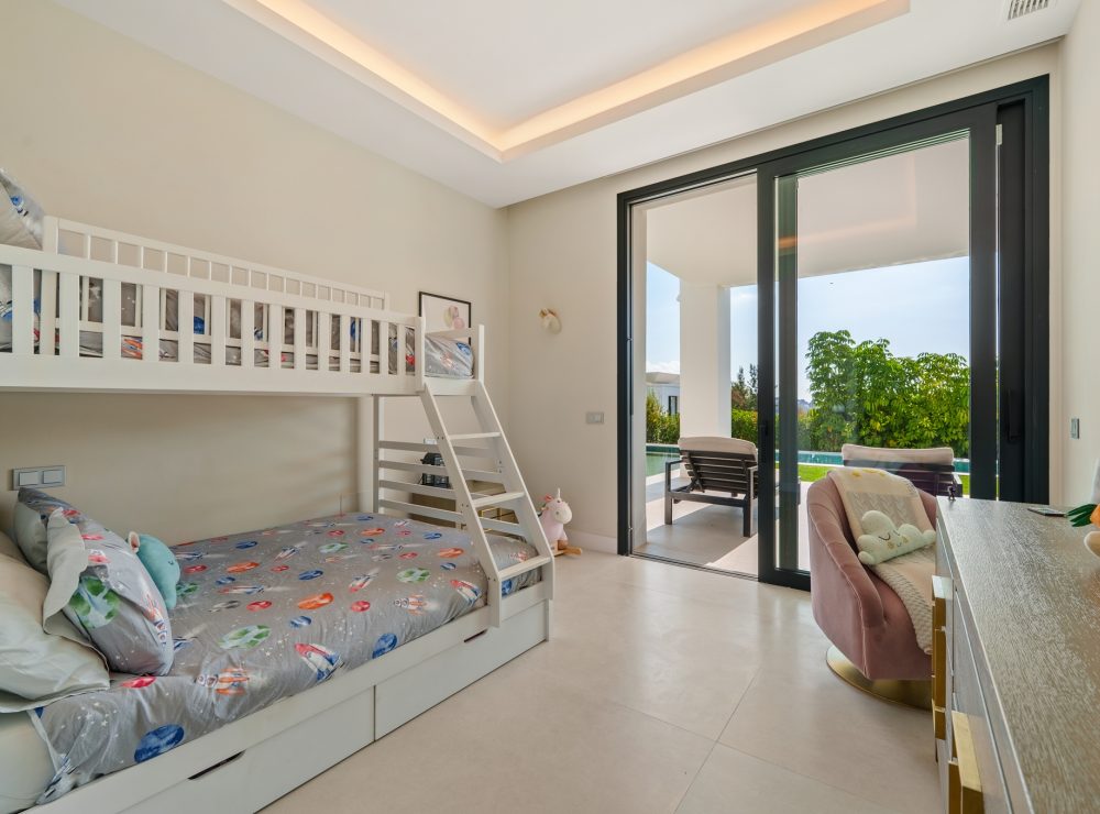 Villa Nova La Quinta Benahavis Marbella