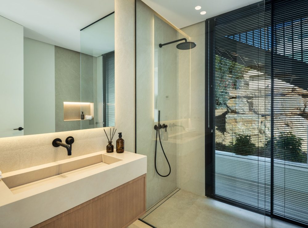 Villa Ember Elviria Marbella East