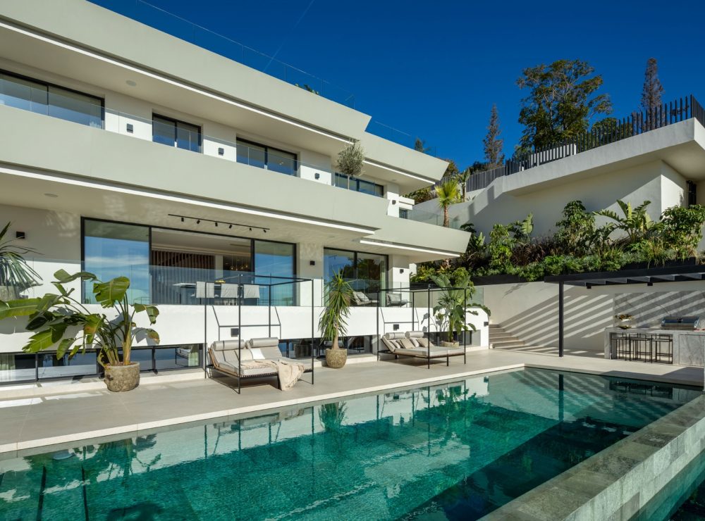 Villa Ember Elviria Marbella East