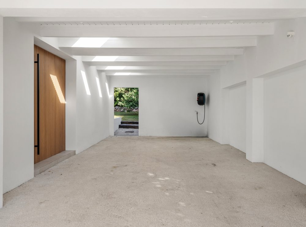 Villa Vanessa Nueva Andalucia Marbella new