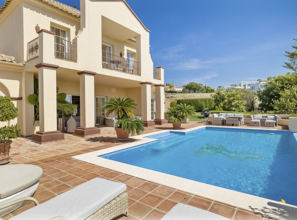 Villa El Paraiso Alto Benahavis Marbella