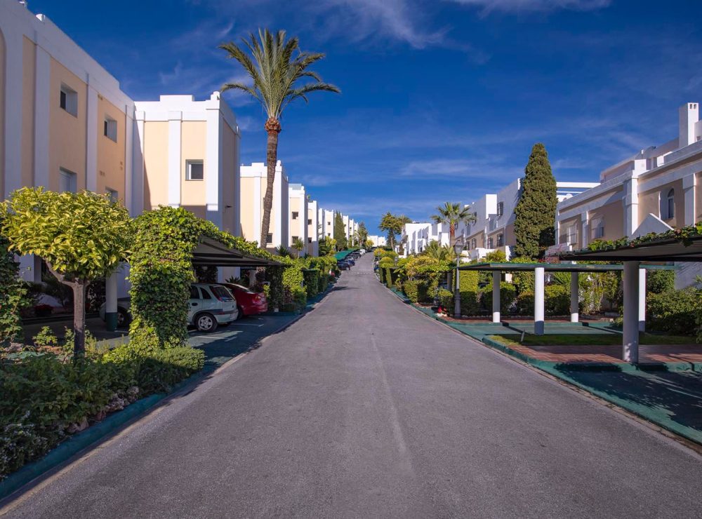 Townhouse La Quinta Benahavis Marbella