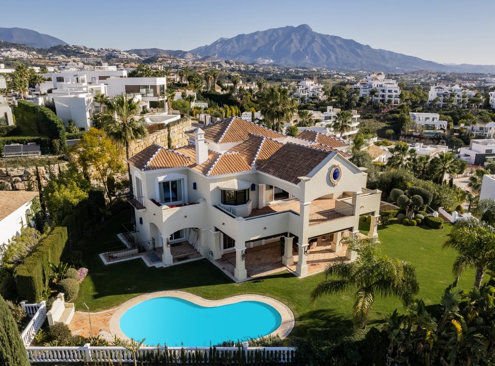 Villa Capanes 2 La Alqueria Benahavis Marbella