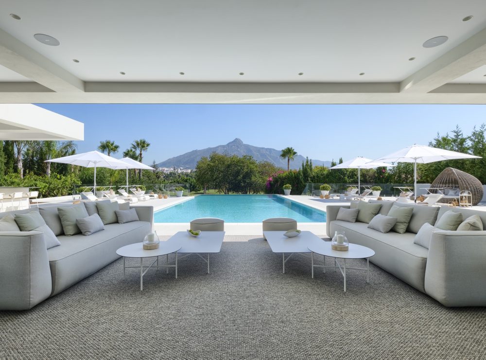 La villa nueva andalucia marbella