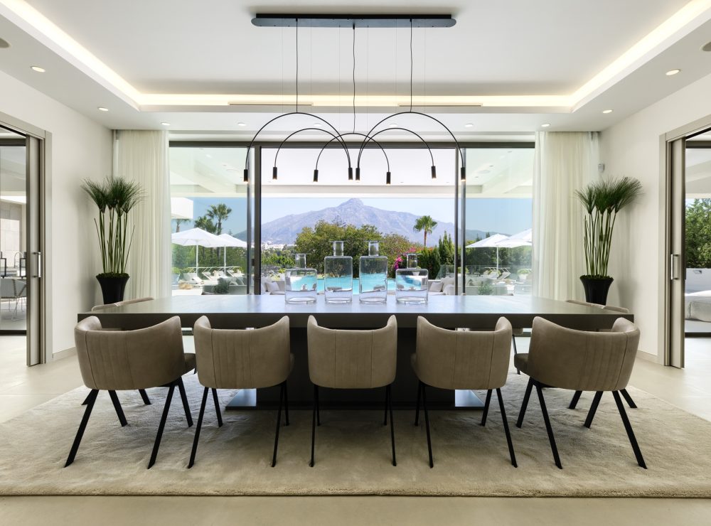 La villa nueva andalucia marbella