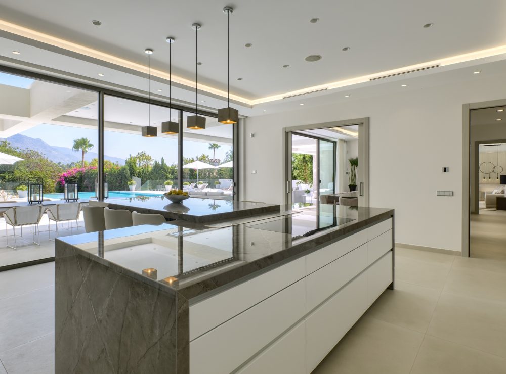La villa nueva andalucia marbella