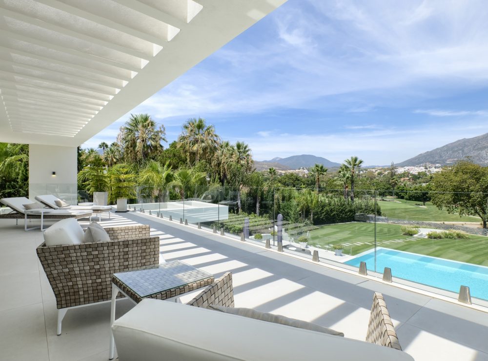 La villa nueva andalucia marbella
