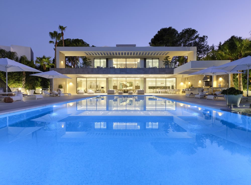 La villa nueva andalucia marbella