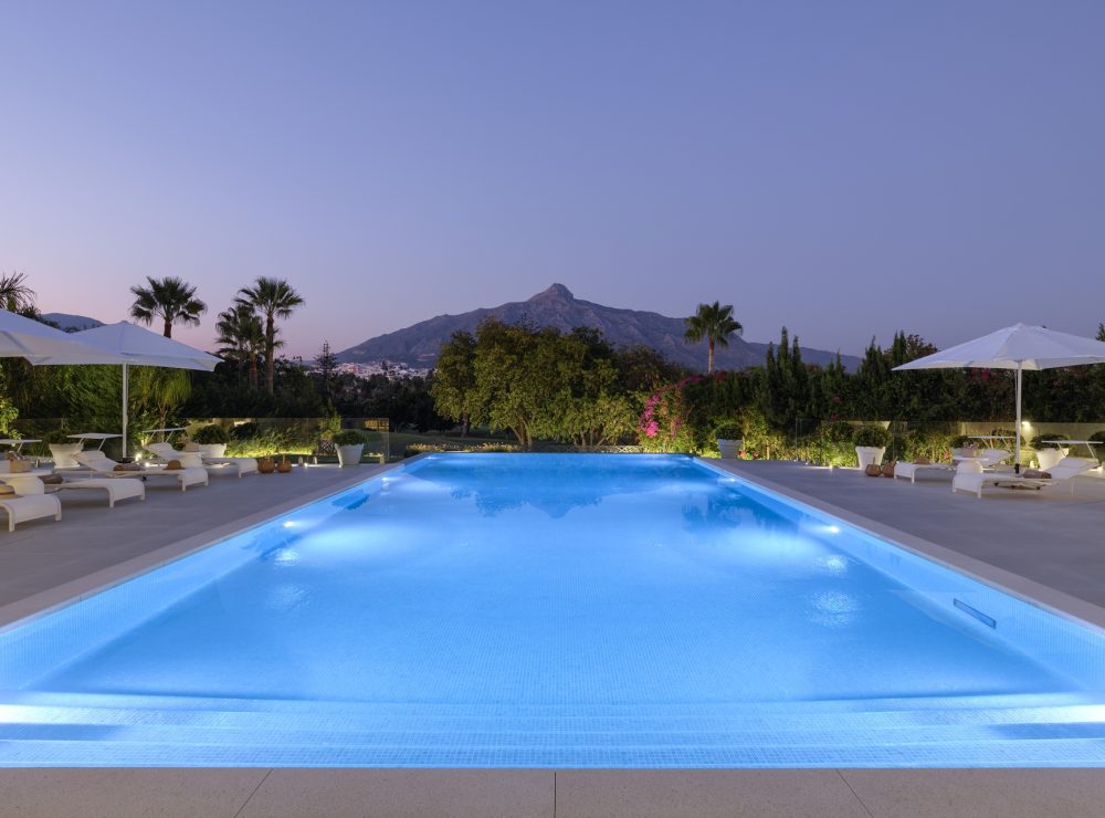 La villa nueva andalucia marbella