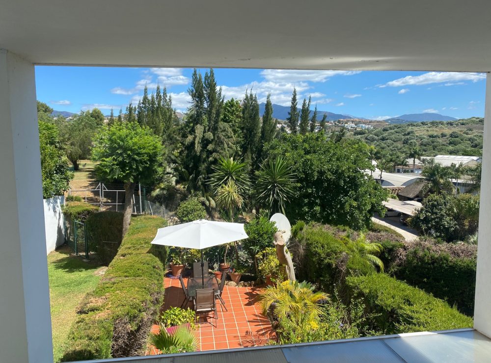 Duplex apartment Las Jacarandas Bel Air Estepona New Golden Mile