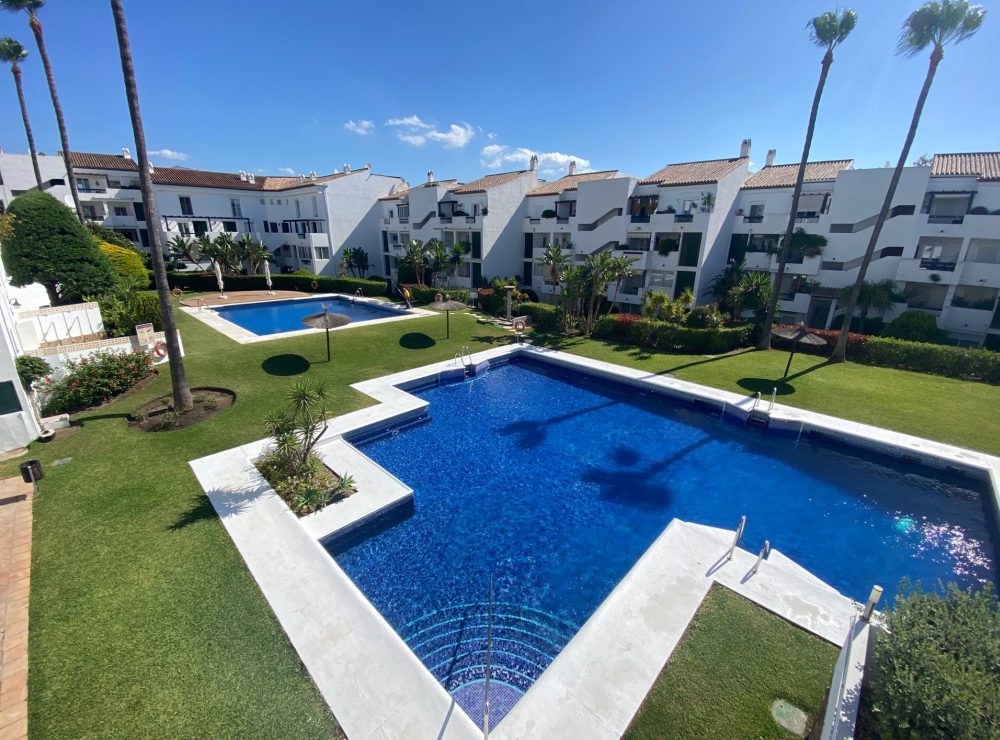 Duplex apartment Las Jacarandas Bel Air Estepona New Golden Mile