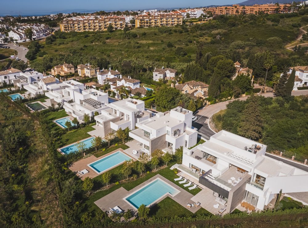 Villas  Kings Hills New Golden Mile Estepona