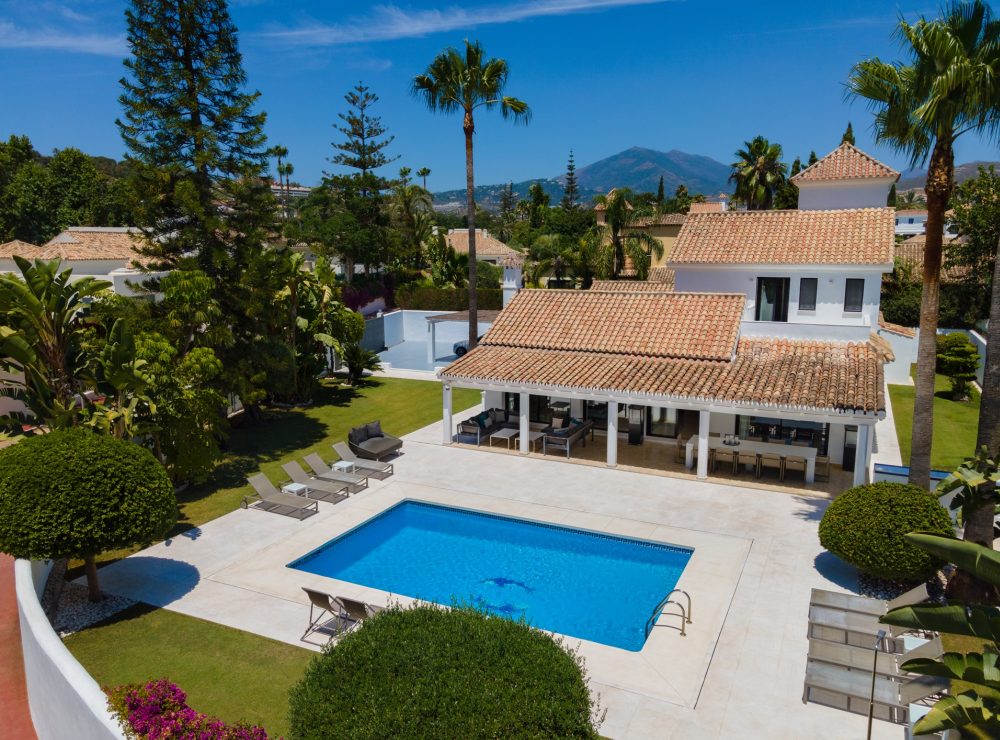 Villa Paris 77 Parcelas del Golf Nueva Andalucia Marbella