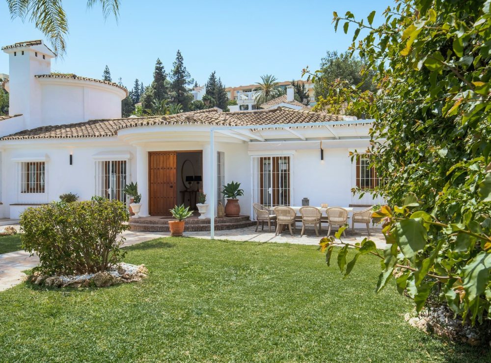 Villa Gallo Nueva Andalucia Marbella