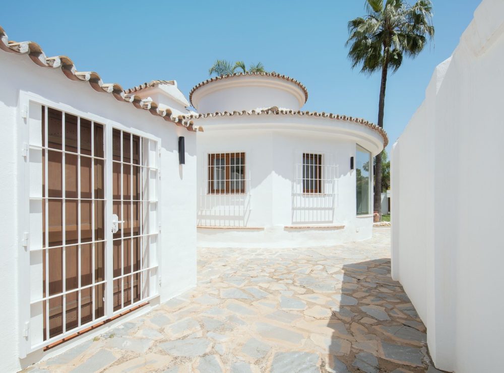 Villa Gallo Nueva Andalucia Marbella