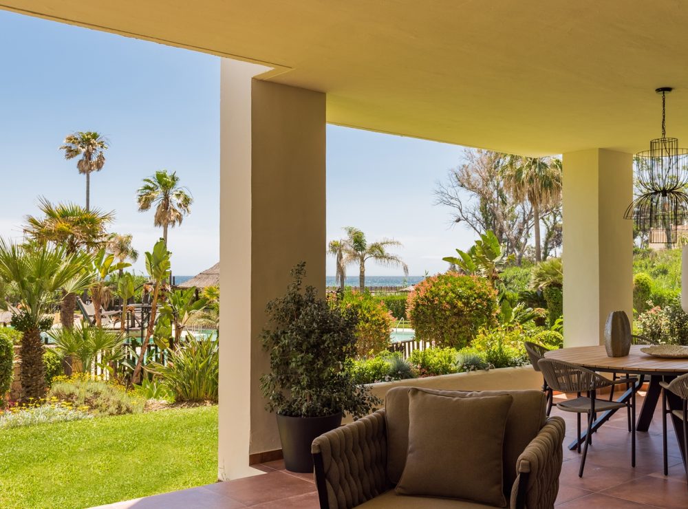 Groundfloor apartment Bahia el Velerin New Golden Mile Estepona marbella