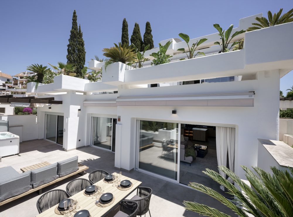 Duplex penthouse Las Lomas de Marbella Club Marbella Golden Mile