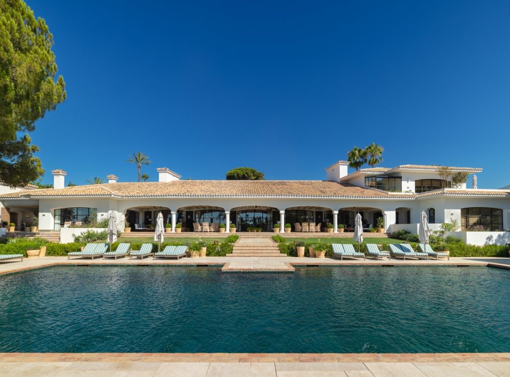 Villa mansion La Gratitud Marbella Golden Mile Lomas de Marbella club