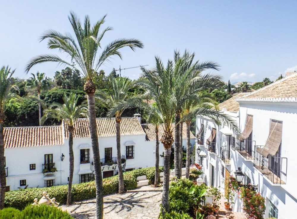 Townhouse Lomas de Marbella Club Golden Mile Marbella