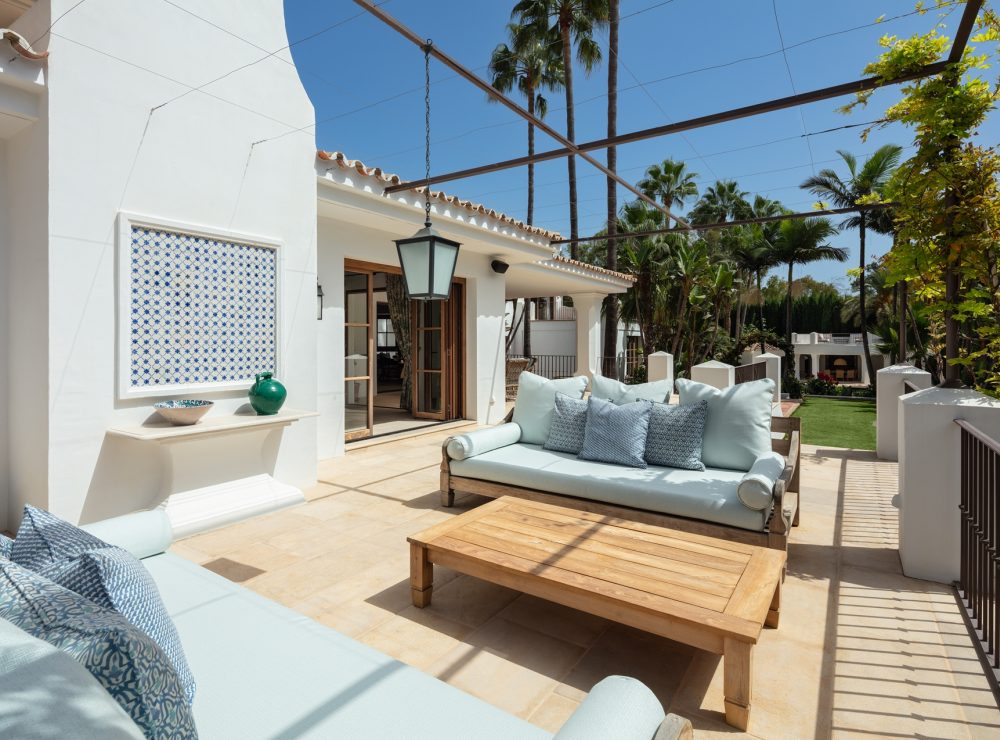 Boutique style villa beachside Los Verdiales Marbella Golden Mile