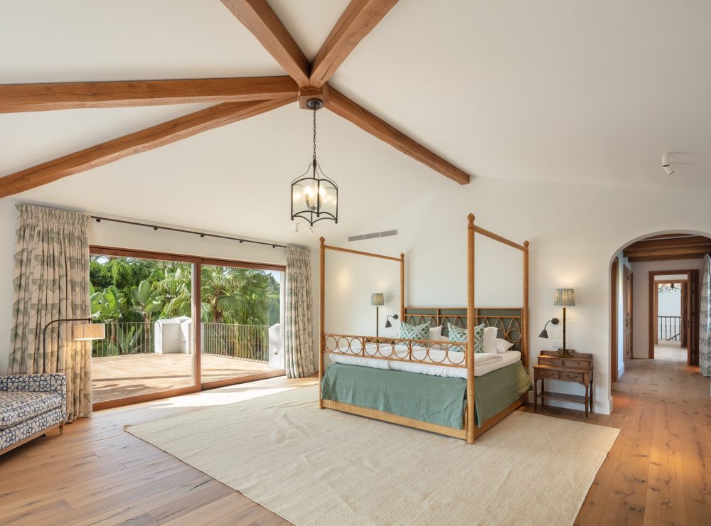 Boutique style villa beachside Los Verdiales Marbella Golden Mile