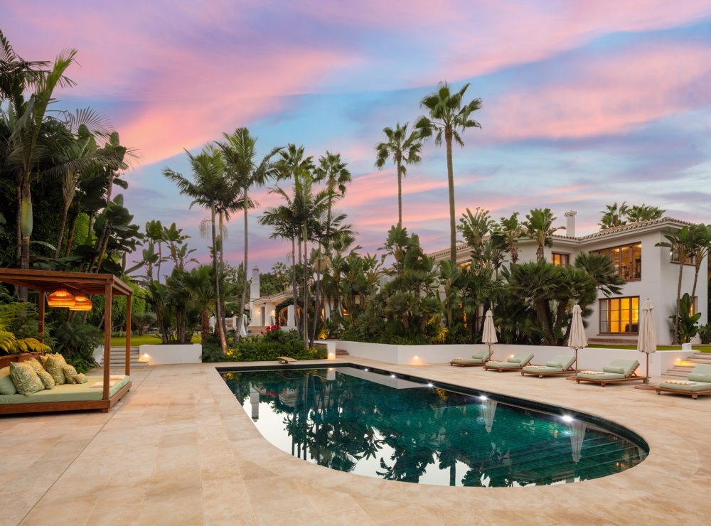 Boutique style villa beachside Los Verdiales Marbella Golden Mile